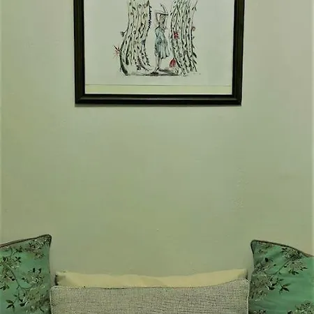 Apartment Iris' *